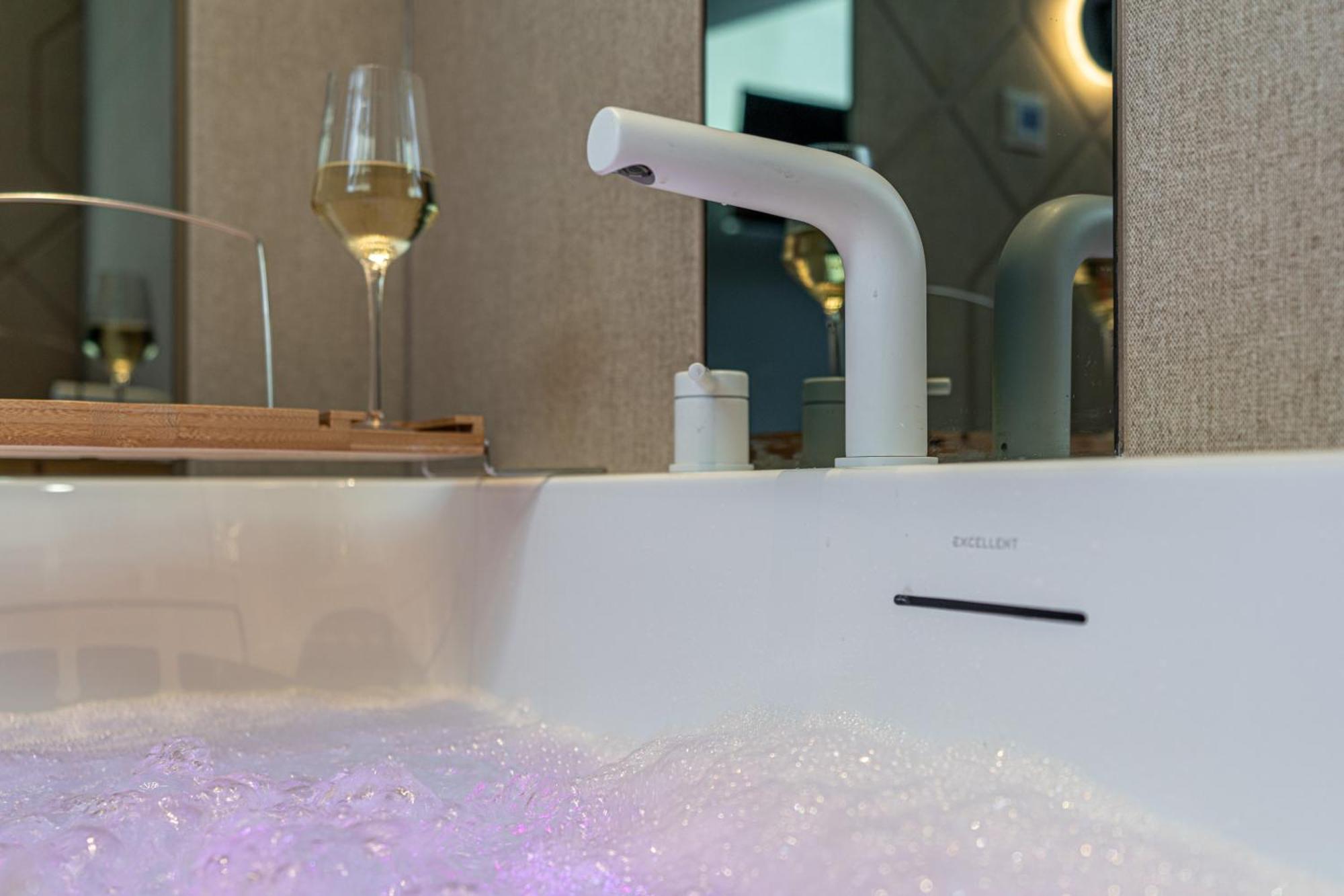 Apartment Dasto Jacuzzi Old Town Cracow *