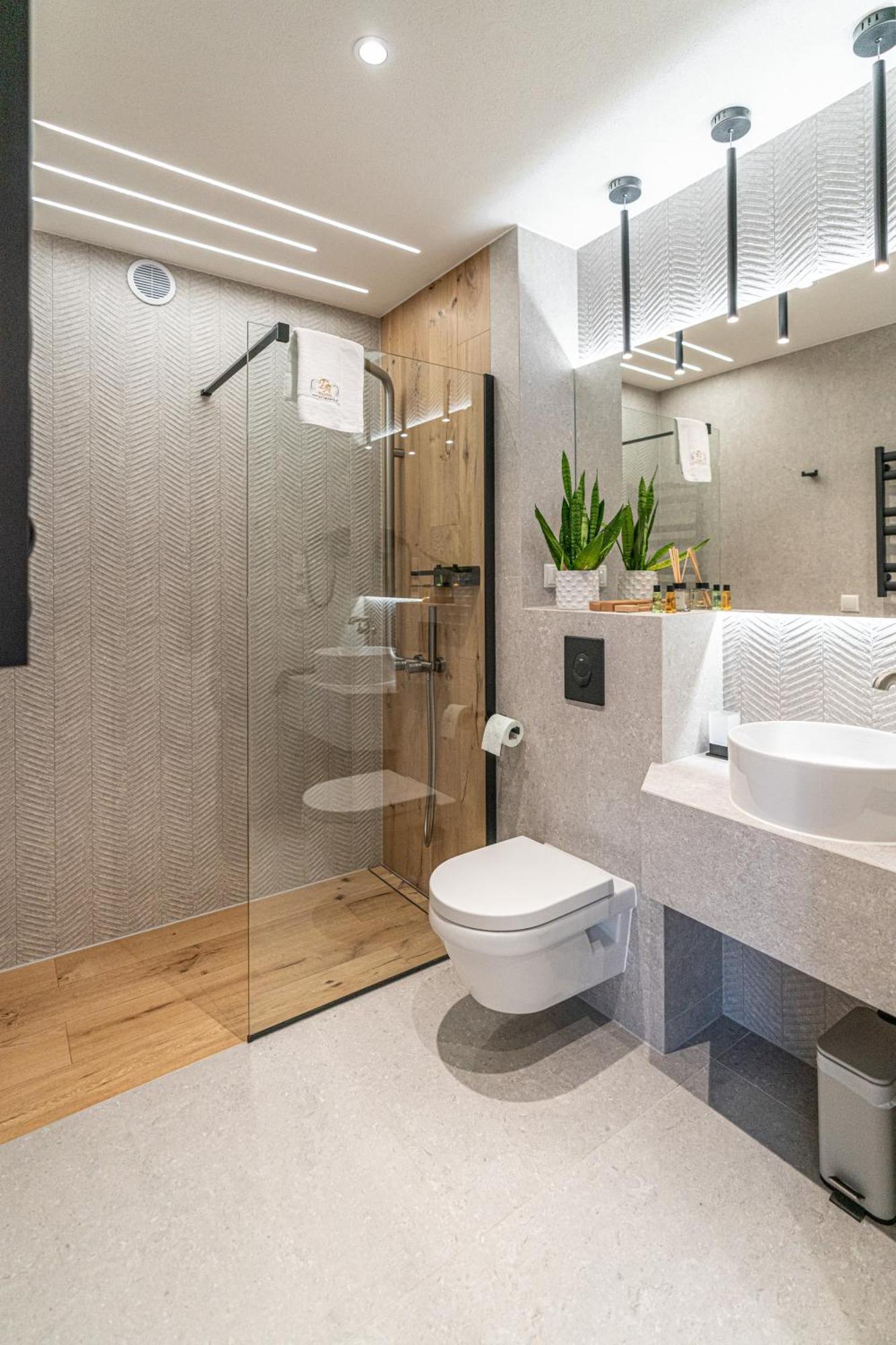 Dasto Jacuzzi Old Town Cracow Apartment *